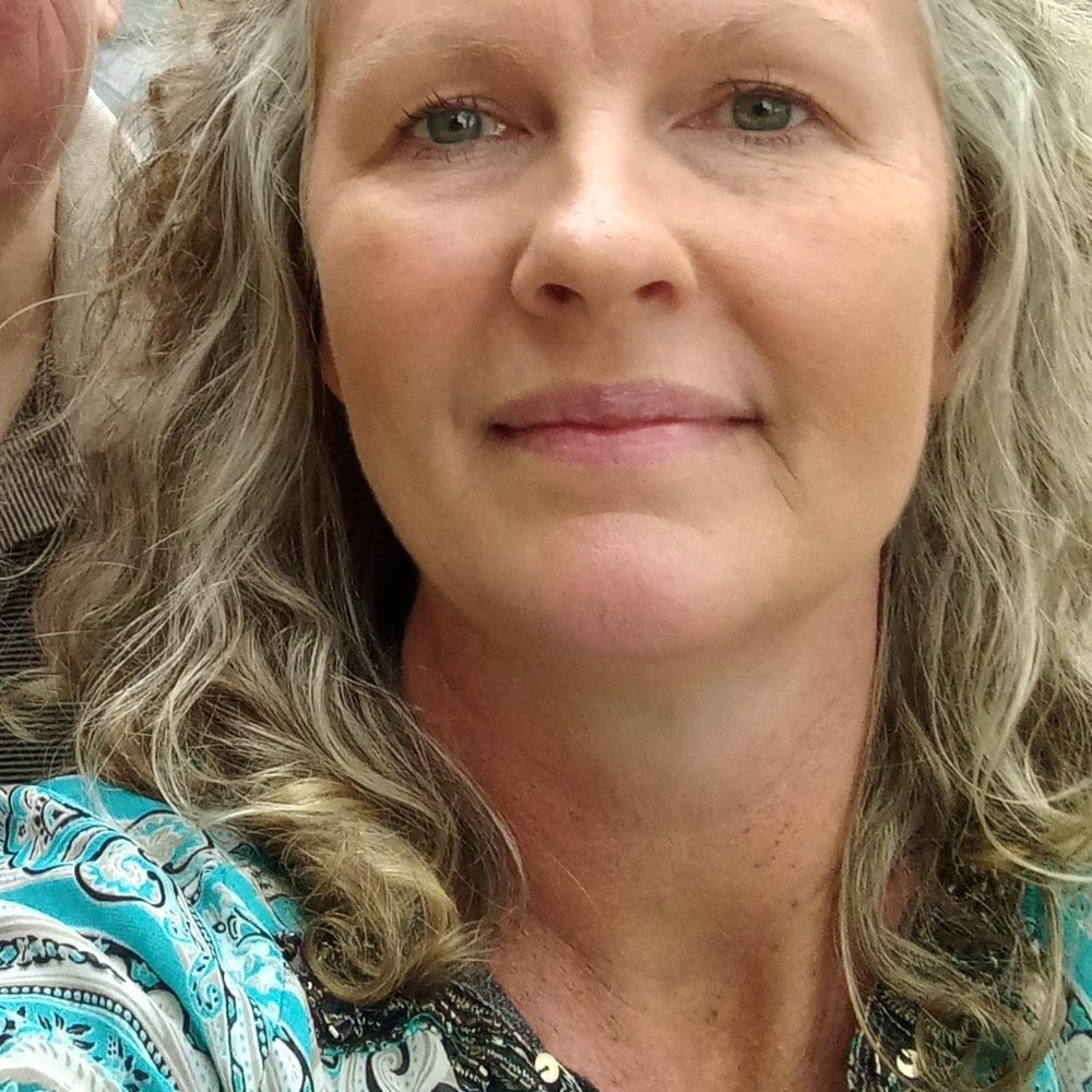 Meet your Posher, Candice